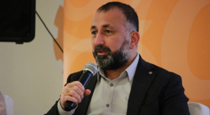 رئيس نادي الوحدات: ٨٠ بالمئة من الجماهير تؤيد قرار المشاركة في الملحق الآسيوي