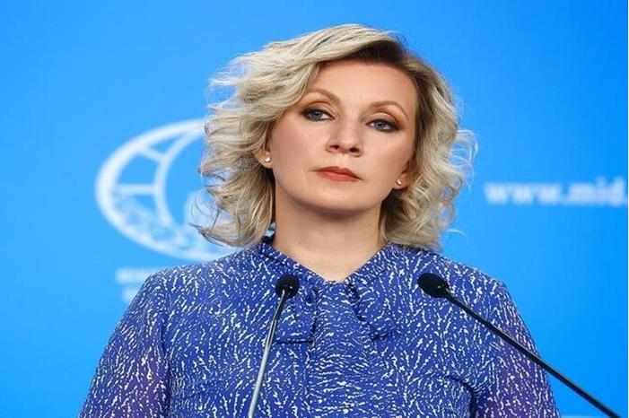 زاخاروفا تعلق على تصريحات الرئيسة الهنغارية حول دعوتها زيلينسكي للإنخراط في مفاوضات مع روسيا