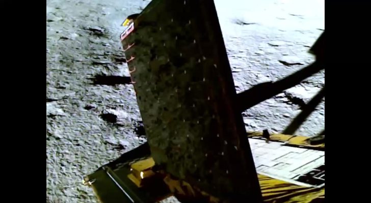 صورة حول : مسبار مهمة الفضاء الهندية يبدأ استكشاف قطب القمر الجنوبي مسبار مهمة الفضاء الهندية يبدأ استكشاف قطب القمر الجنوبي