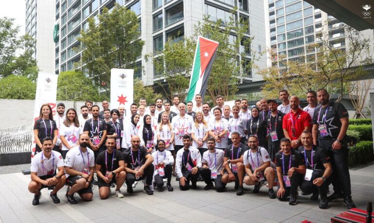 الأمير فيصل يزور مقر البعثة الأردنية في الصين