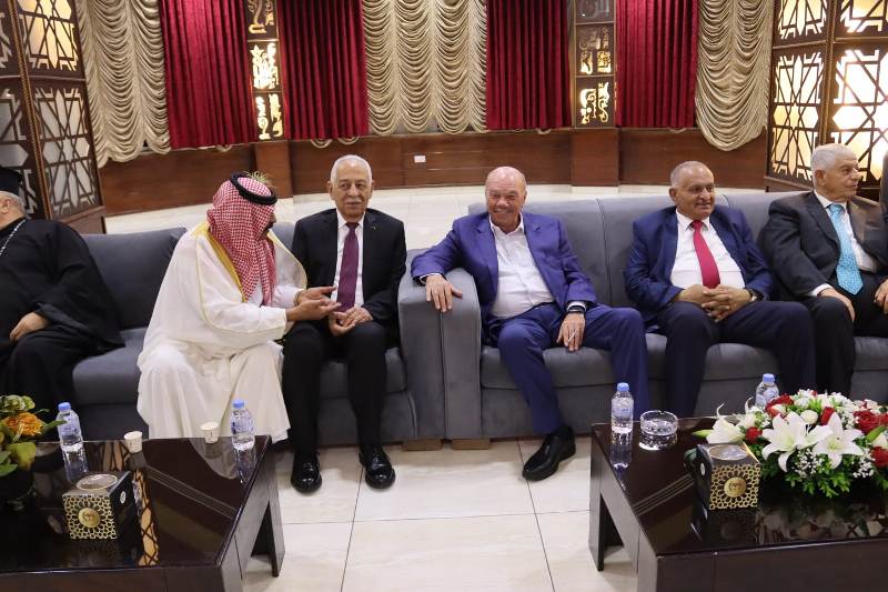 بالصور والفيديو ... الزميل القرعان يولم للفايز والعيسوي