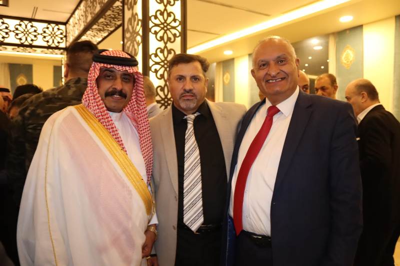 بالصور والفيديو ... الزميل القرعان يولم للفايز والعيسوي