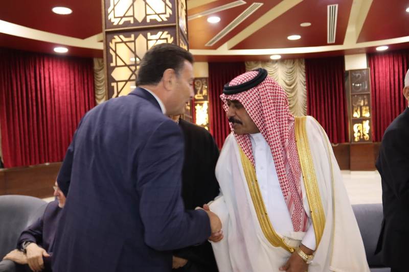 بالصور والفيديو ... الزميل القرعان يولم للفايز والعيسوي