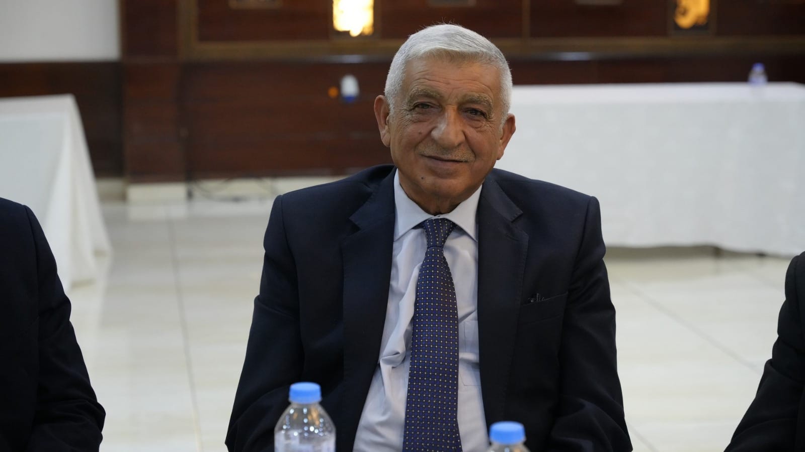 بالصور والفيديو ... الزميل القرعان يولم للفايز والعيسوي