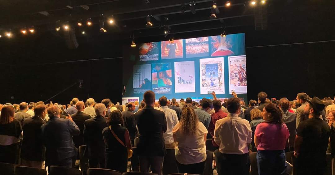 صورة حول : الملك يفتتح استوديوهات الأردن المتخصصة لصناعة الأفلام الملك يفتتح استوديوهات الأردن المتخصصة لصناعة الأفلام