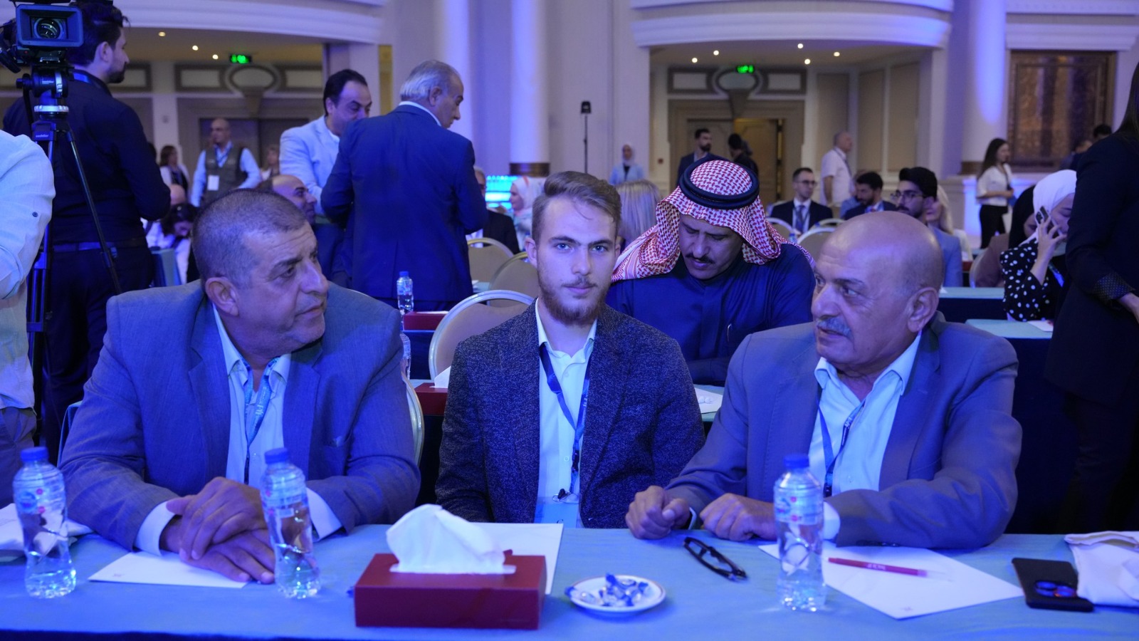 صورة حول : القطامين: نسبة التفاهة على مواقع التواصل الاجتماعي ٩٩ بالمئة..صور القطامين: نسبة التفاهة على مواقع التواصل الاجتماعي ٩٩ بالمئة..صور