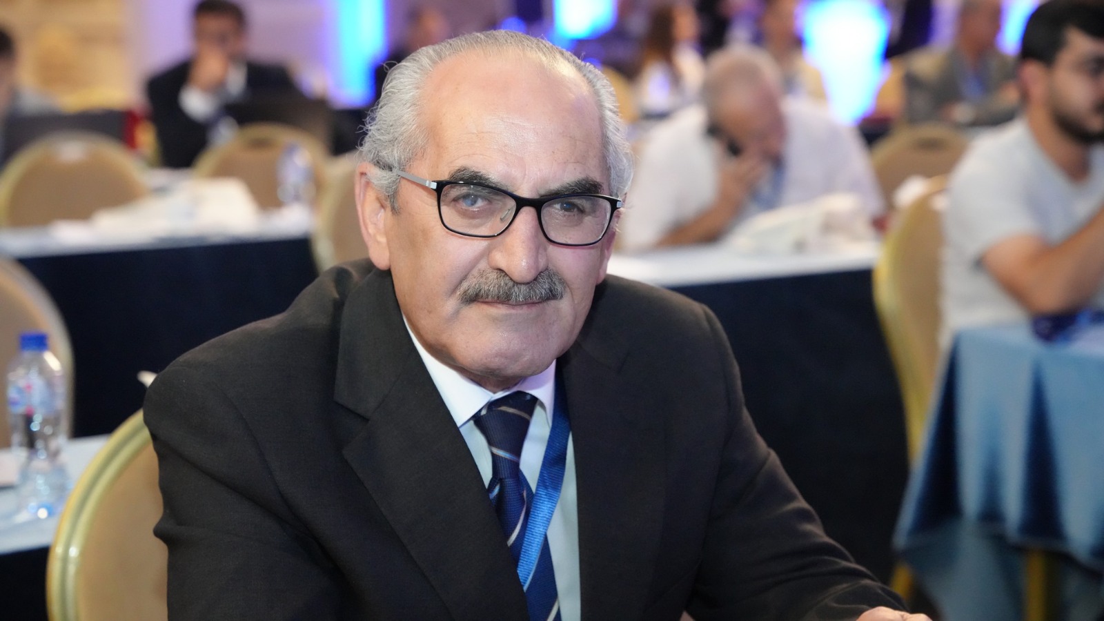 صورة حول : القطامين: نسبة التفاهة على مواقع التواصل الاجتماعي ٩٩ بالمئة..صور القطامين: نسبة التفاهة على مواقع التواصل الاجتماعي ٩٩ بالمئة..صور