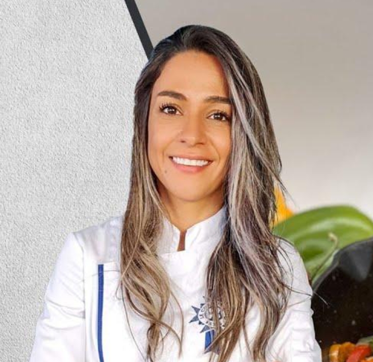 ياسمين ناصر: من محترفة التسويق إلى فنانة الطهي