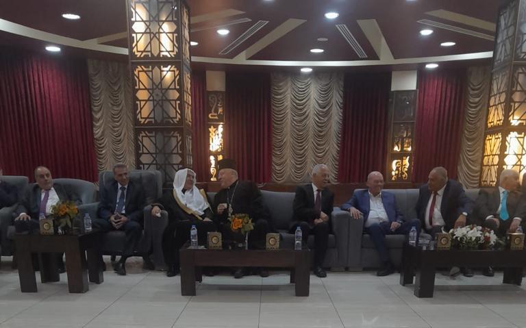 بالصور والفيديو ... الزميل القرعان يولم للفايز والعيسوي