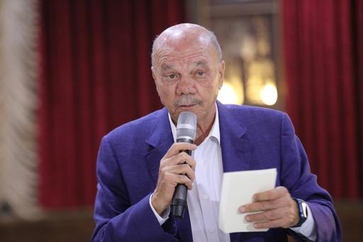 بالصور والفيديو ... الزميل القرعان يولم للفايز والعيسوي