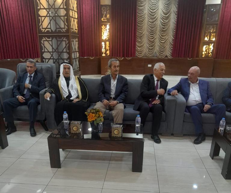 بالصور والفيديو ... الزميل القرعان يولم للفايز والعيسوي