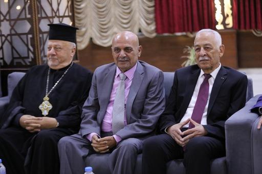 بالصور والفيديو ... الزميل القرعان يولم للفايز والعيسوي