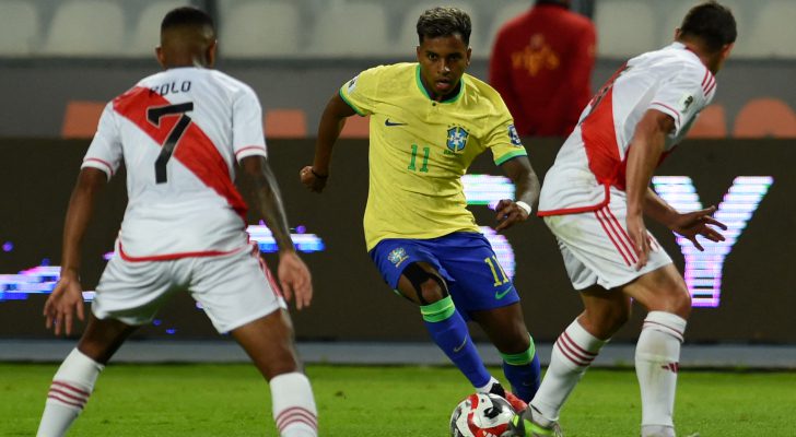 صورة حول : البرازيل تخطف فوزا ثمينا من البيرو البرازيل تخطف فوزا ثمينا من البيرو