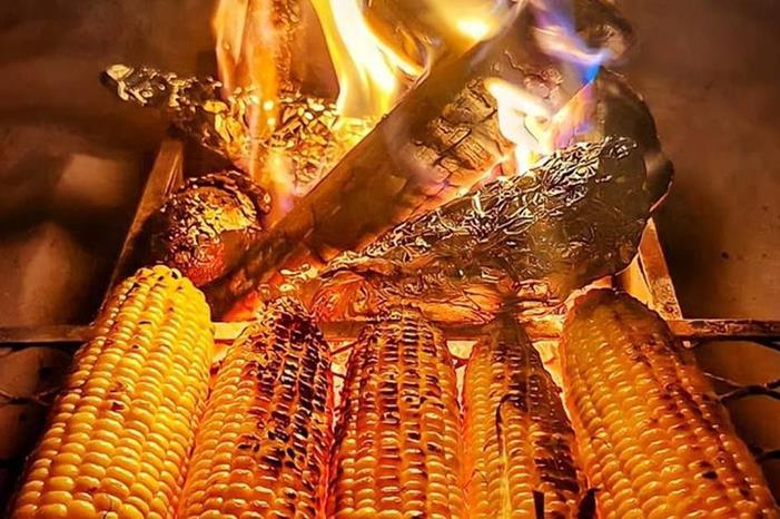 الذرة المشوي- هل يمكن لمرضى القولون تناوله؟