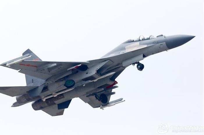 صورة حول : تايوان ترصد 103 طائرات حربية صينية تحلق حول الجزيرة تايوان ترصد 103 طائرات حربية صينية تحلق حول الجزيرة