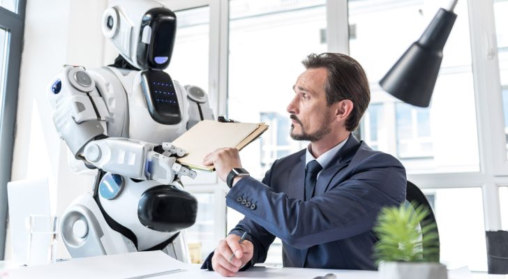 دراسة بحثية: الذكاء الاصطناعي زاد سرعة انجاز المهام بنسبة تصل إلى 25.1 بالمئة