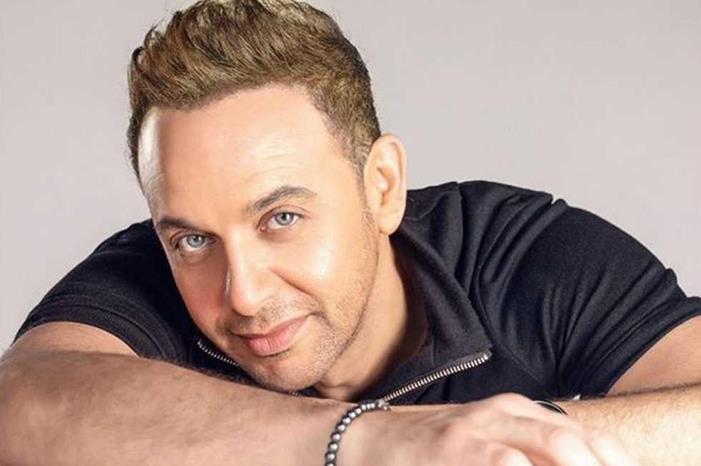 طارق الشناوي يقاضي مصطفى قمر ويرفض اعتذاره