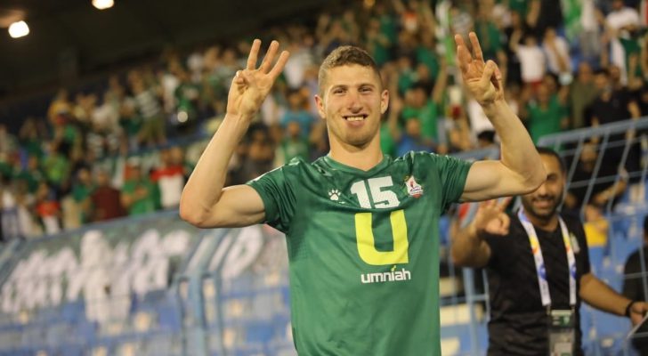 نجم الوحدات أنس العوضات ينافس كريستيانو رونالدو