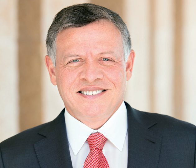 جلالة الملك يلتقي رئيس الوزراء البريطاني في لندن