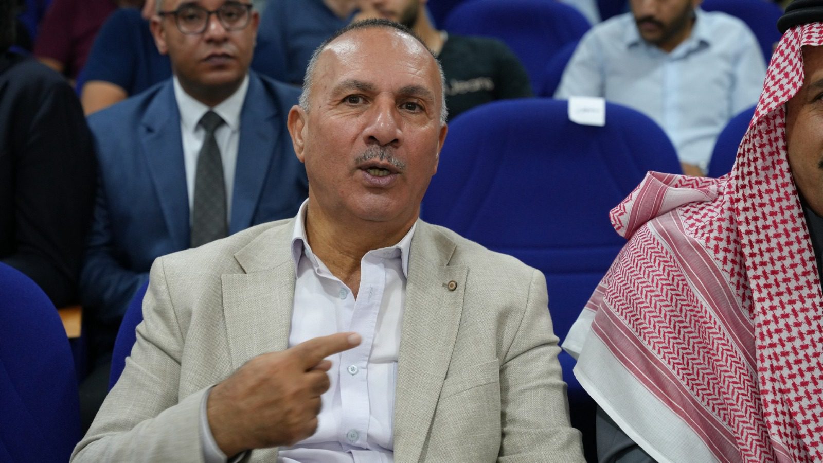 صورة حول : مهيدات : الأردن يستورد الكثير من الأدوية واللقاحات غير المسجلة مهيدات : الأردن يستورد الكثير من الأدوية واللقاحات غير المسجلة