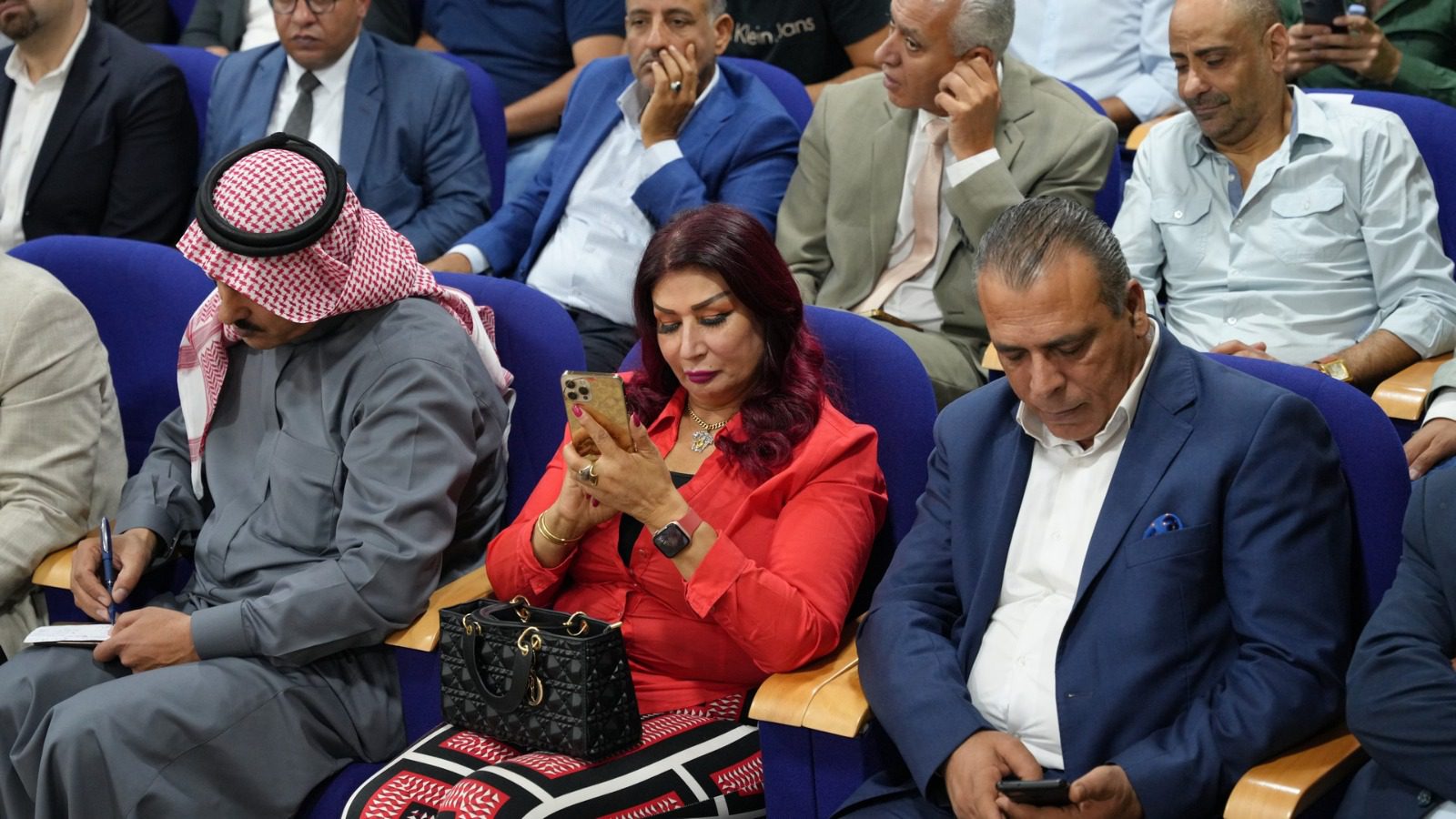 صورة حول : مهيدات : الأردن يستورد الكثير من الأدوية واللقاحات غير المسجلة مهيدات : الأردن يستورد الكثير من الأدوية واللقاحات غير المسجلة