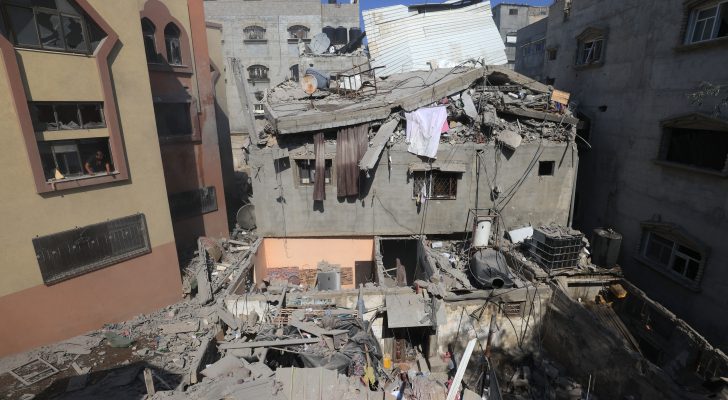 صورة حول : جيش الاحتلال: أبلغنا عائلات ١٢٦ أسيراً من الداخل المحتل بوجودهم في غزة جيش الاحتلال: أبلغنا عائلات ١٢٦ أسيراً من الداخل المحتل بوجودهم في غزة