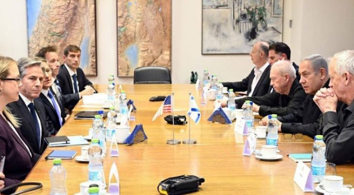 جيش الاحتلال: بلينكن ونتنياهو في غرفة محصنة بعد دوي صفارات الإنذار