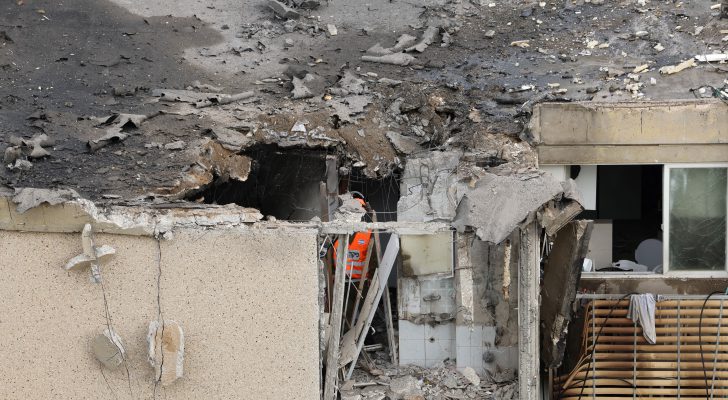 شاهدوا قصف القسام لتل أبيب اليوم الأحد