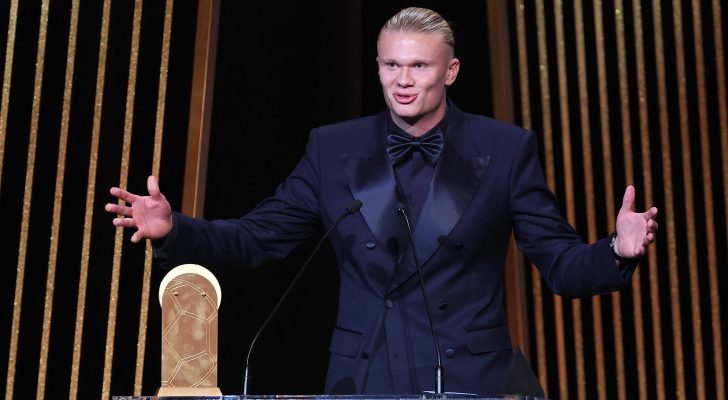 صورة حول : هالاند يحرز جائزة جيرد مولر لأفضل هداف في عام ٢٠٢٣ هالاند يحرز جائزة جيرد مولر لأفضل هداف في عام ٢٠٢٣