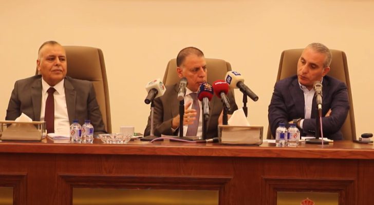 وزير الداخلية يؤكد أهمية منح المستثمرين تأشيرة زيارة للأردن لمدة خمس سنوات