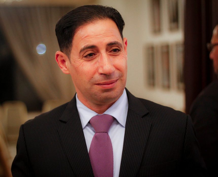 الكساسبة : هل يخرج وزير الأشغال من عباءة السلطة التنفيذية في العقود ؟