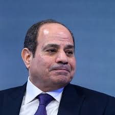 السيسي يعزل اثنان من كبار المستشارين