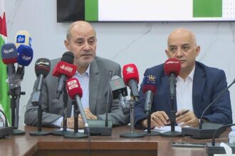 الأردن يرسل 30 ألف طن من القمح والحبوب إلى الضفة الغربية