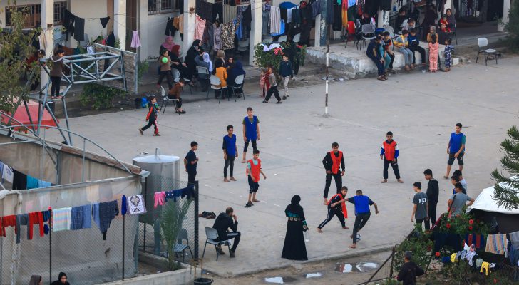 صورة حول : الصحة العالمية تحذر من انتشار الأمراض بقطاع غزة الصحة العالمية تحذر من انتشار الأمراض بقطاع غزة