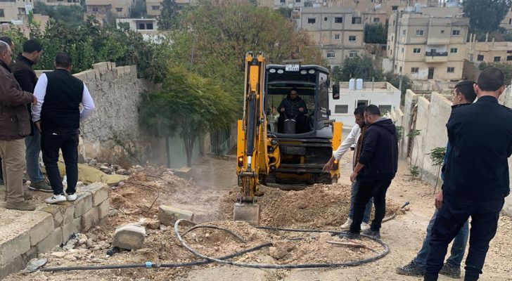 المياه: ضبط اعتداءات غير مشروعة في الرصيفة لتزويد ١٥٠منزلا مخالفا