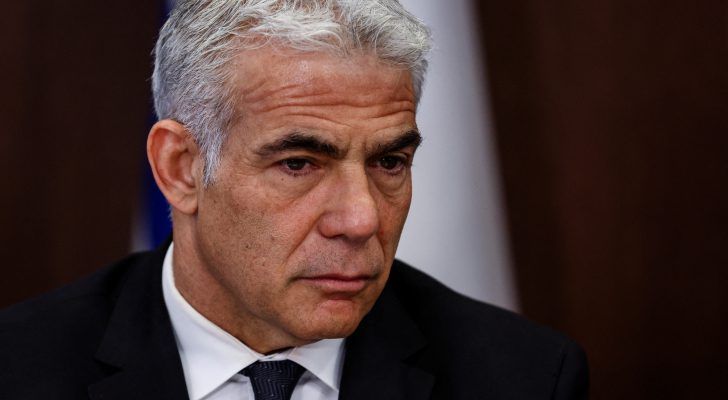 صورة حول : لابيد: يجب على السلطة الفلسطينية تولي إدارة غزة ليتمكن سكان بئيري وسديروت العودة إلى منازلهم لابيد: يجب على السلطة الفلسطينية تولي إدارة غزة ليتمكن سكان بئيري وسديروت العودة إلى منازلهم