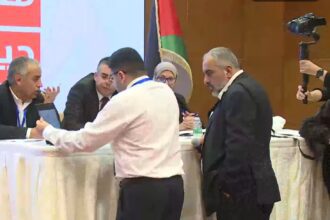 الصايغ يحصد أعلى الأصوات بانتخابات المكتب التنفيذي للحزب المدني الديمقراطي