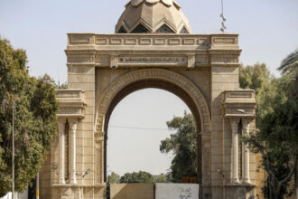 بغداد : استهداف سفارة الولايات المتحدة بثلاثة صواريخ