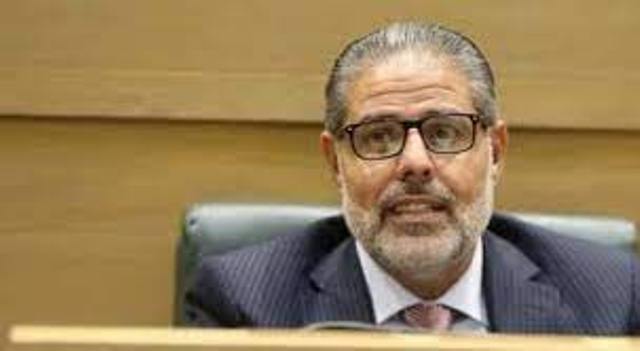 صورة حول : النائب الربابعة يطالب الحكومة بالضغط على البنوك لتخفيض الفوائد النائب الربابعة يطالب الحكومة بالضغط على البنوك لتخفيض الفوائد