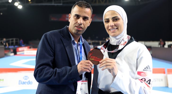 جوليانا الصادق تحرز برونزية مانشستر وتتأهل إلى أولمبياد باريس ٢٠٢٤