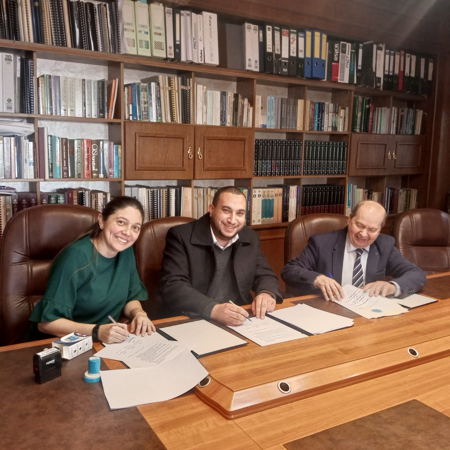 جامعة العقبة للعلوم الطبية توقع اتفاقية مع شركة الصواب للاستشارات والتدريب