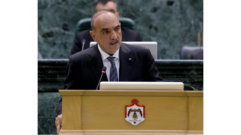 الخصاونة: الأجهزة الرسمية لا تتواطأ مع أحد