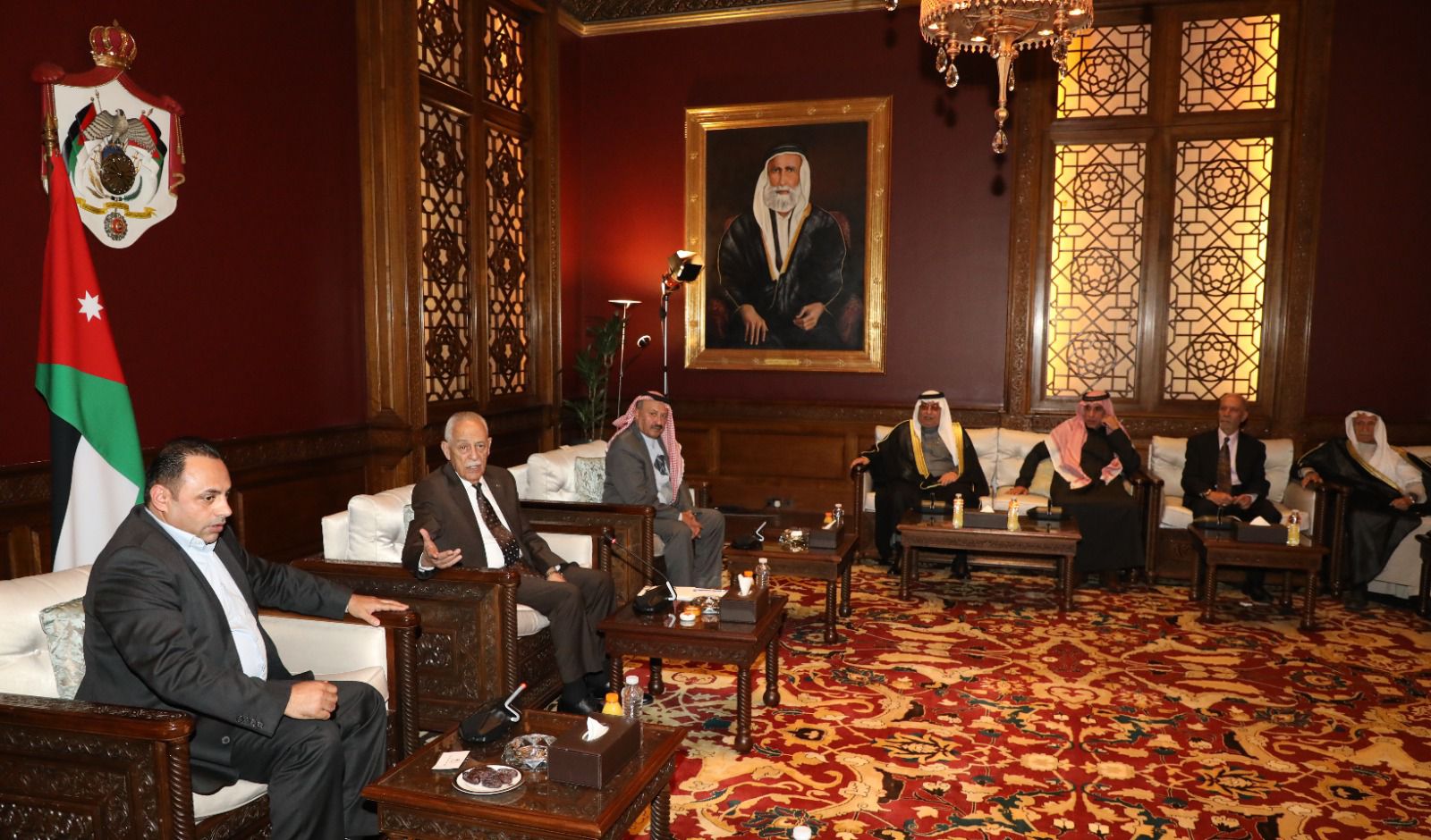 العيسوي يلتقي فعاليات مجتمعية نسائية وشبابية ومؤسسات مجتمع مدني