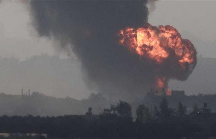 صورة حول : إنفجارات تهز السيدة زينب بدمشق إنفجارات تهز السيدة زينب بدمشق