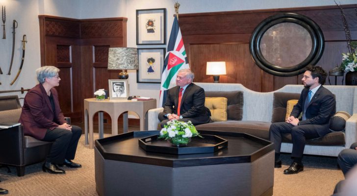 صورة حول : الملك يؤكد أهمية بلورة موقف دولي لوقف العدوان على غزة الملك يؤكد أهمية بلورة موقف دولي لوقف العدوان على غزة