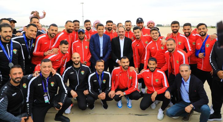 صورة حول : وصول النشامى من الدوحة في صور وصول النشامى من الدوحة في صور