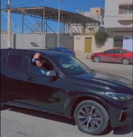 صورة حول : شاهد وصول جلالة الملك وولي العهد الى معان شاهد وصول جلالة الملك وولي العهد الى معان