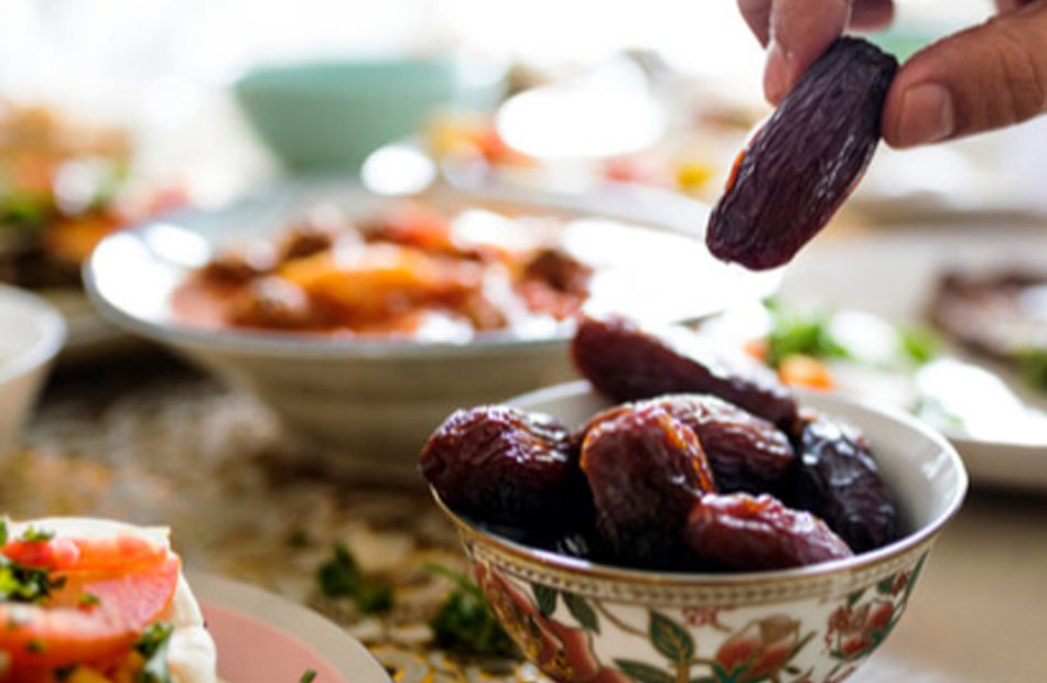 صورة حول : الامتناع عن الطعام .. قضاء على الفيروسات وشعور مع من تجتاحهم المجاعة الامتناع عن الطعام .. قضاء على الفيروسات وشعور مع من تجتاحهم المجاعة