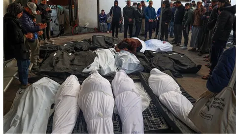 صورة حول : عند السحور عشرات الشهداء والجرحى بعدوان متواصل على غزة عند السحور عشرات الشهداء والجرحى بعدوان متواصل على غزة