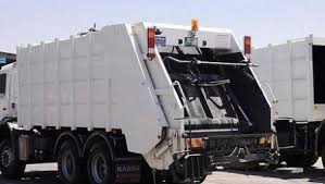 تدهور ضاغطة نفايات على 9 مركبات بالجبل الابيض ونقل الاصابات الى الزرقاء الحكومي